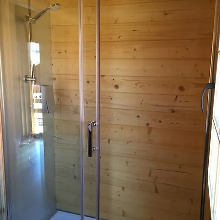 Alojamento de Turismo Selvagem Madarsu Vigo de Sanabria